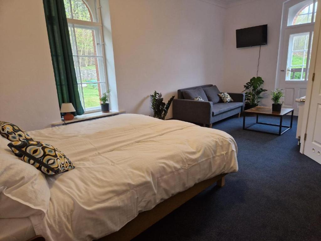 Hotel Krasnoludki Sosnówka Dış mekan fotoğraf