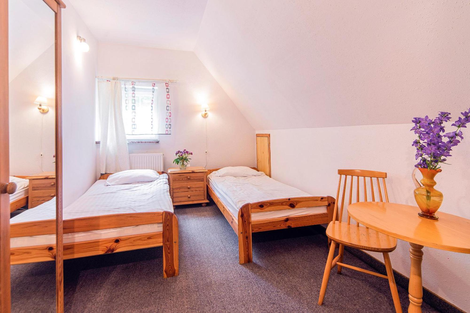 Hotel Krasnoludki Sosnówka Dış mekan fotoğraf